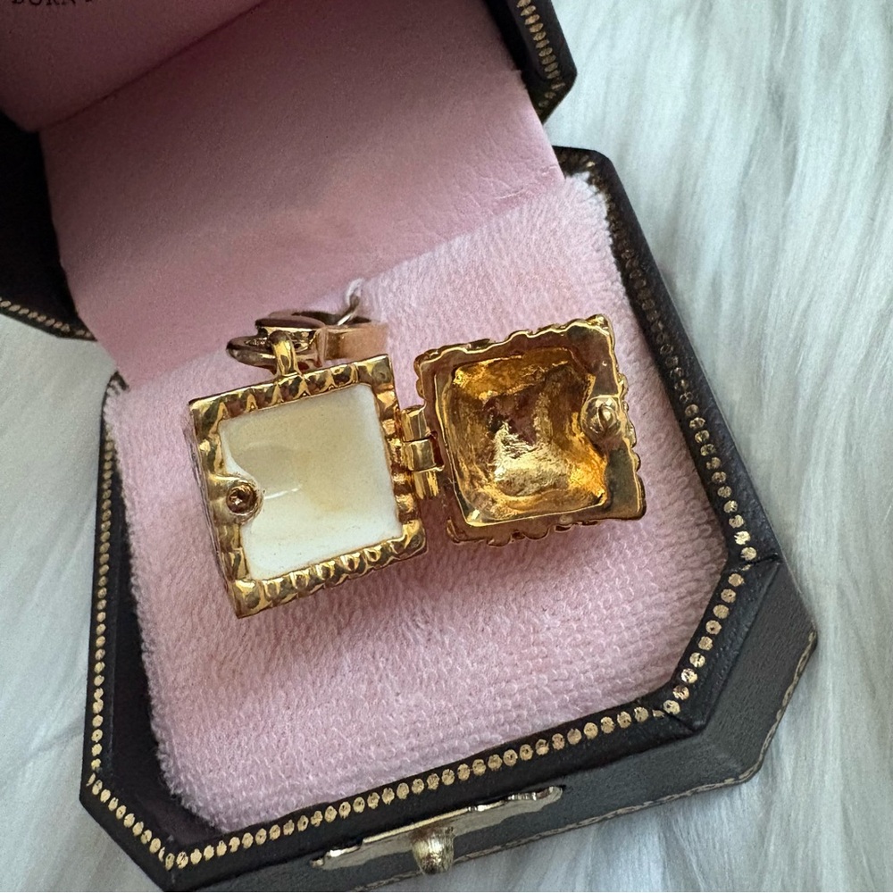 Authentic Juicy Couture Popcorn Bucket Charm - Picture 4 of 6